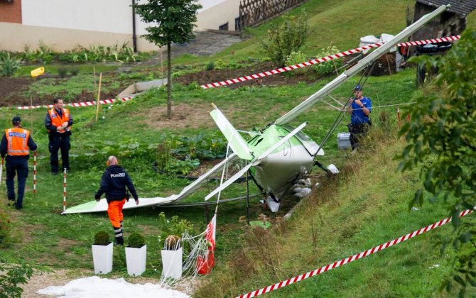 Pilot killed in light plane crash at Swiss air show