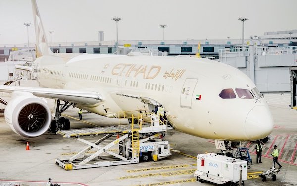 15 global stations across four continents - Etihad Cargo & dnata 