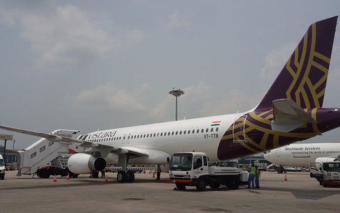 Vistara Signs V2500&reg; Engine V-Services Agreement