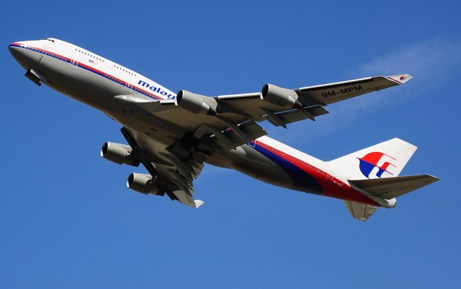 Malaysia Airlines and Air Lease sign agreement for 4 Airbus A350s