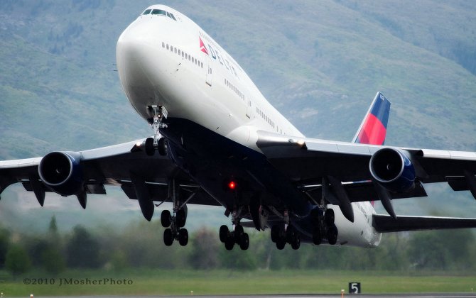 Delta and AA Can't Come to Deal, So Interlining Ends