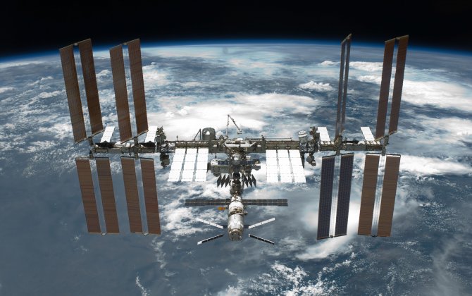 Honeywell Recognized By The American Institution Of Aeronautics And Astronautics With Award