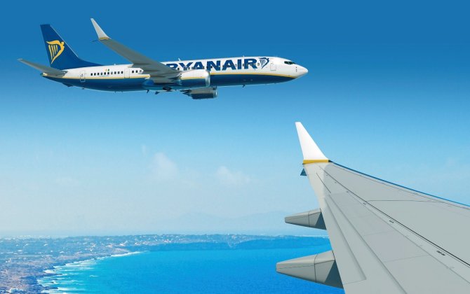 Ryanair opens new base at Santiago