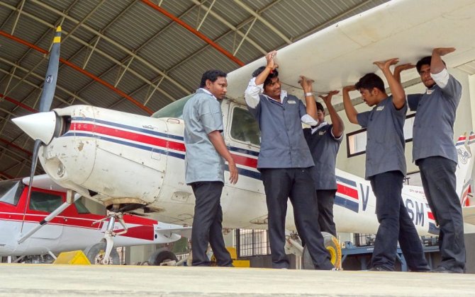 Air India engineers threaten to drag management to court