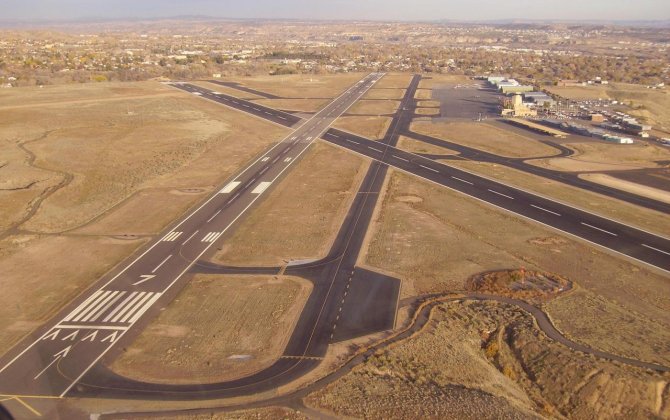 Scarcity of Pilots Threatens Regional Service At Four Corners Regional Airport