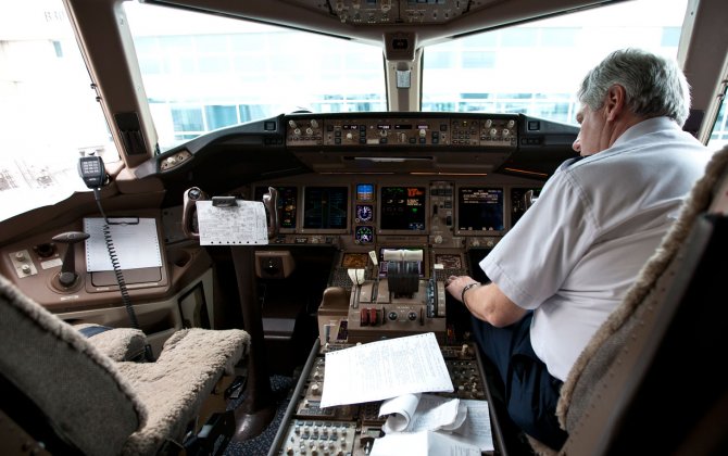 Fatigue contributed to RJ85 low-altitude incident: ATSB