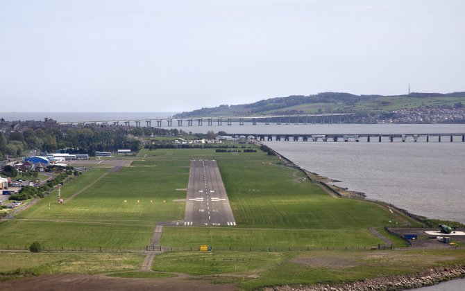 UK Airport Inspired by "Star Wars" to Fight Off Bird Strike