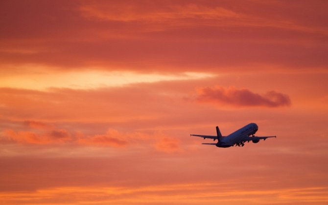Ban on flights to Ukraine extended to all Russian airlines