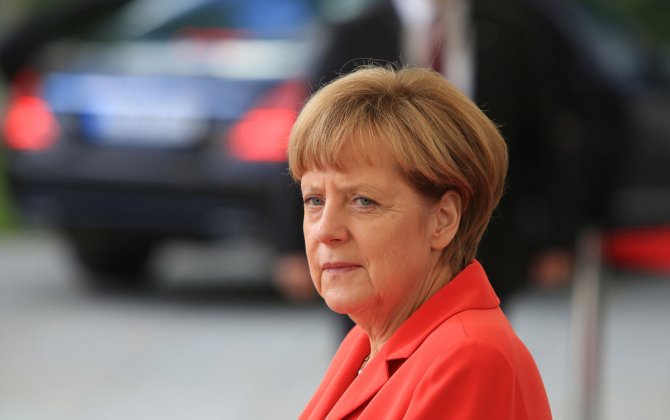 Lufthansa Hopes to Advance Air China Deal During Merkel Trip