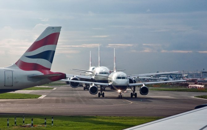 Fog Hits UK Travel: British Airways Cancels 100 Flights and Other Airlines Grounded at Heathrow