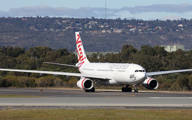 Virgin Australia back into profit in first quarter of 2015/16