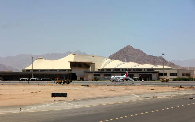 Egypt replaces Sharm el-Sheikh airport chief