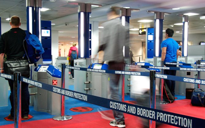 Mixed day for travellers during customs strike