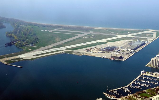 Canada Rules Out Jets From Toronto Island Airport