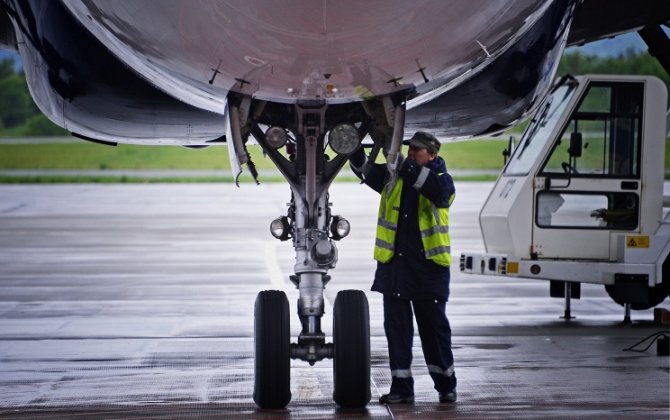 Russian government cuts civilian aviation development program