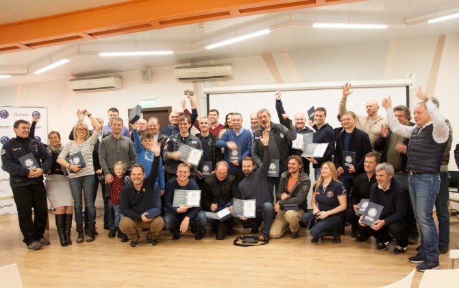 Russian helicopter pilots entered Guinness World Records