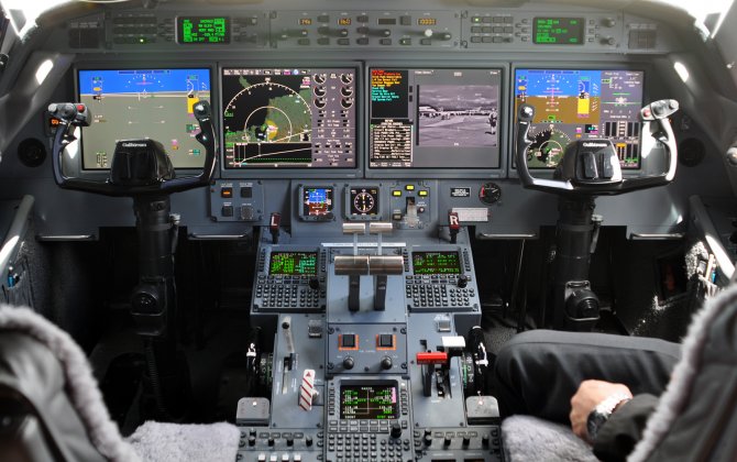 Wireless Data Loader Offered for Primus Epic Cockpits