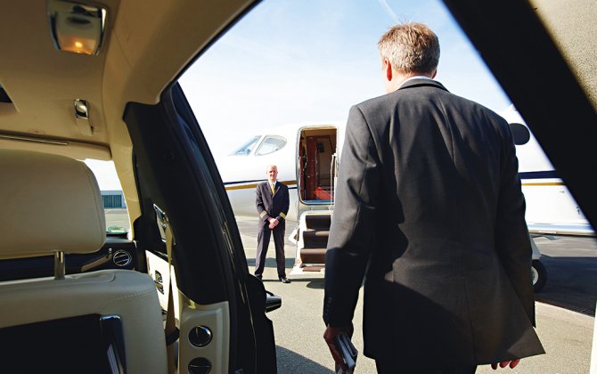 Private Jet Charter and Jet Connections seal joint venture at Dubai Airshow 2015 