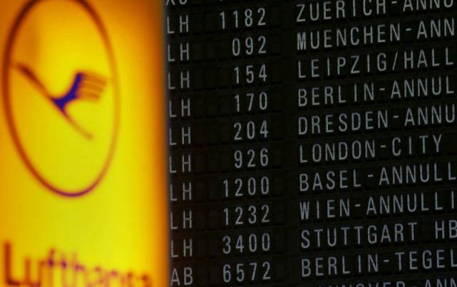 Pilots' Union Confident of Deal to Join Lufthansa Jobs Summit: Document