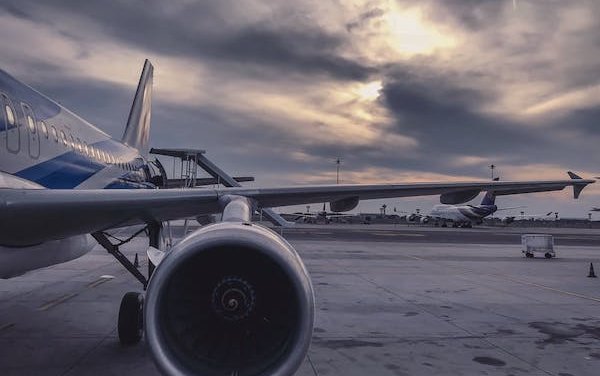 5 Exciting jobs (that don&rsquo;t involve flying) you will enjoy if you love aviation 