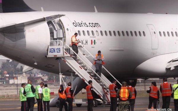 Plane with 179 Passengers Aboard Evacuated Due to Bomb Threat in Mexico