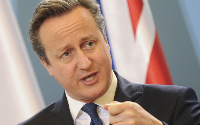 Cameron Delays Heathrow Decision Until 2016, Sparking Anger