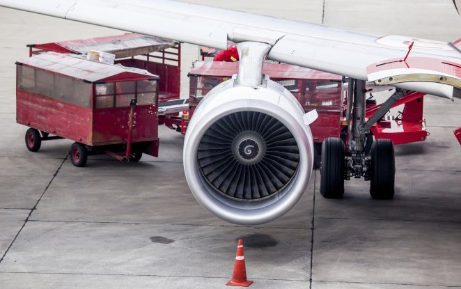 Hoverboard ban debacle highlights airline battery safety failures