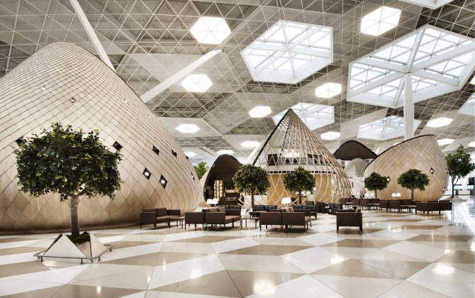 Unusual flashmob at Heydar Aliyev International Airport