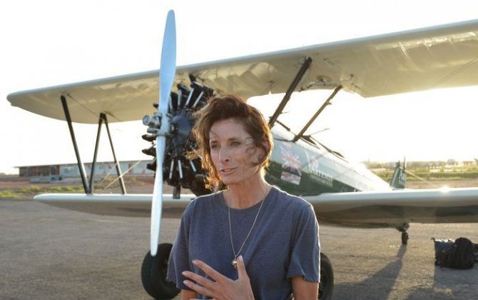 Adventurer Tracey Curtis-Taylor's England-to-Australia solo flight a homage to aviation pioneer Amy Johnson