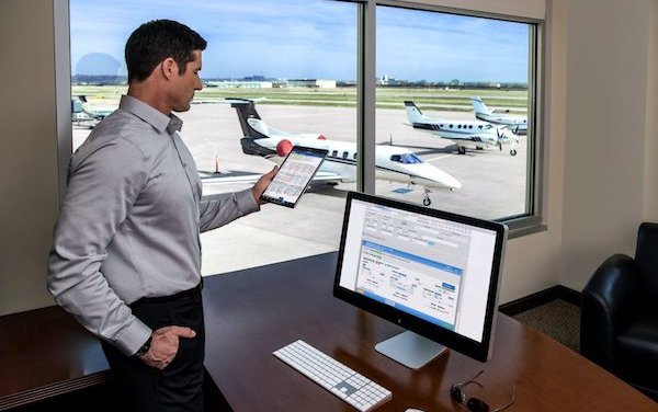 AeroData runway analysis service for operators in business aviation - Garmin and FitPlan.com