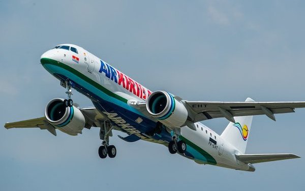 Air Kiribati Receives Its First E190-E2 Jet