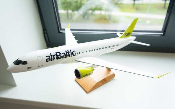airBaltic Goes Green with Digitalized Passenger Lists