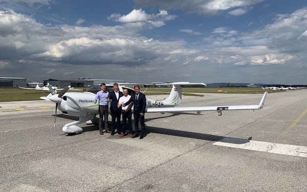 airBaltic Pilot Academy Receives Eighth Diamond Aircraft