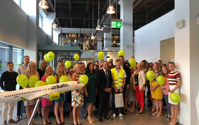 airBaltic Reaches 1 500 Employee Mark