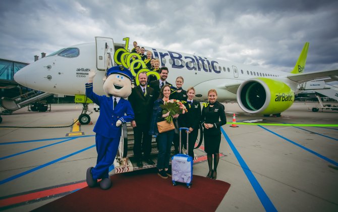 airBaltic Welcomes Millionth Bombardier CS300 Passenger
