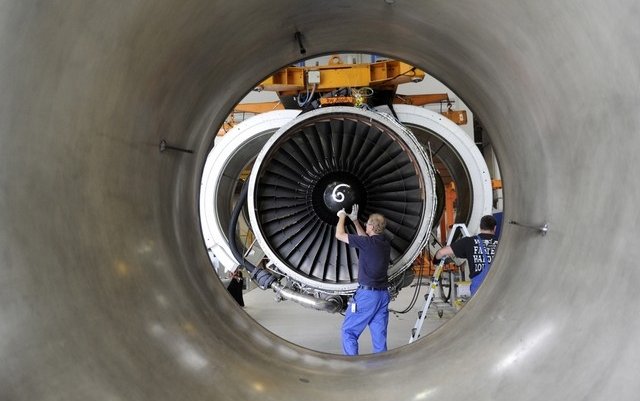 Airbus and Boeing jet engine maker forecasts higher profit for the year