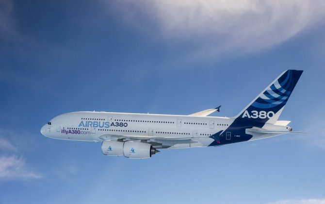 Airbus and Heathrow celebrate 10th anniversary of first A380 flight to London