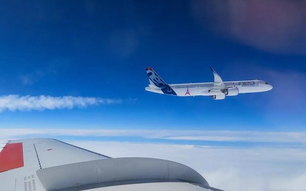 Airbus&rsquo; most popular aircraft takes to the skies with 100% sustainable aviation fuel