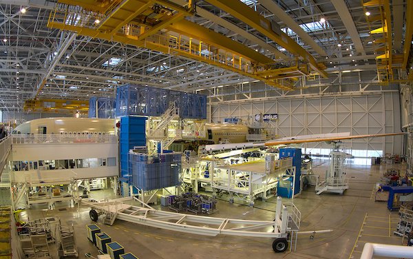 Airbus set to partially resume production in France and Spain