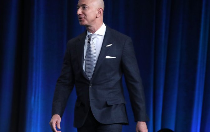 Amazon's CEO Will Sell $1 Billion in Stock Annually to Fund His Space Travel Company