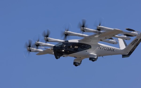 Archer completes 55 mile flight&mdash;longest yet for piloted Midnight aircraft