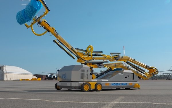Are automated aircraft cleaners a universal solution?