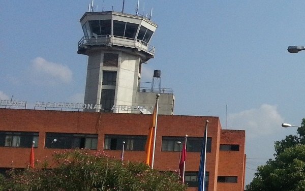 ATC tower giving wrong aviation weather information to pilots