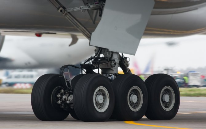 Body found in landing gear of plane at Paris airport