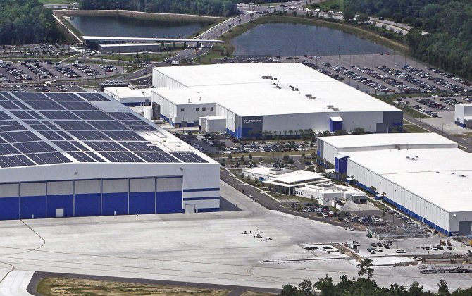 Boeing South Carolina&rsquo;s 100th 787 Dreamliner Rolls Out of the Factory