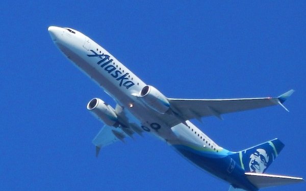 Boeing to Offer Biofuel for Airlines to Fly New Airplanes Home