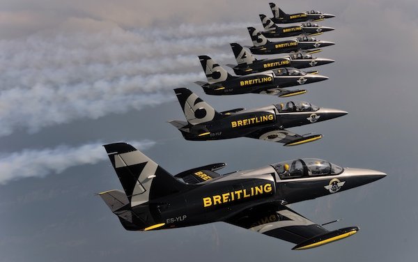 Breitling ends sponsorship contract with Apache Aviation 
