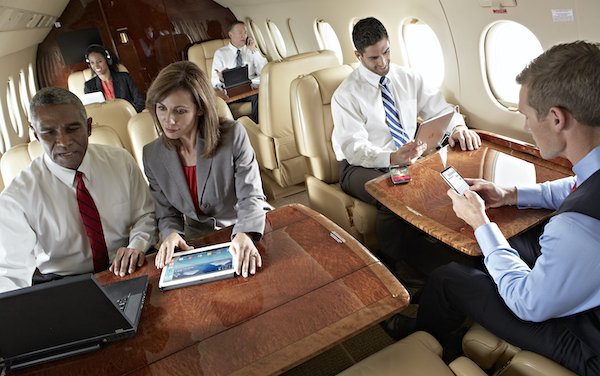 Business Aviation first Unlimited Streaming and Data Wi-Fi plan - Gogo 