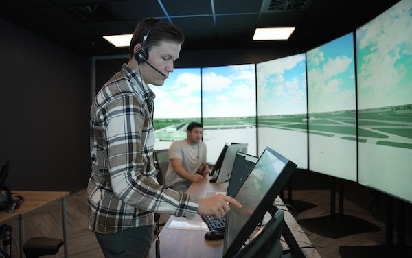 CAE inaugurates its first Air Traffic Services Training Centre  in collaboration with NAV CANADA
