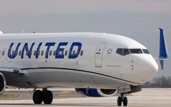 CDB Aviation completed deliveries of 15 new Boeing aircraft to United